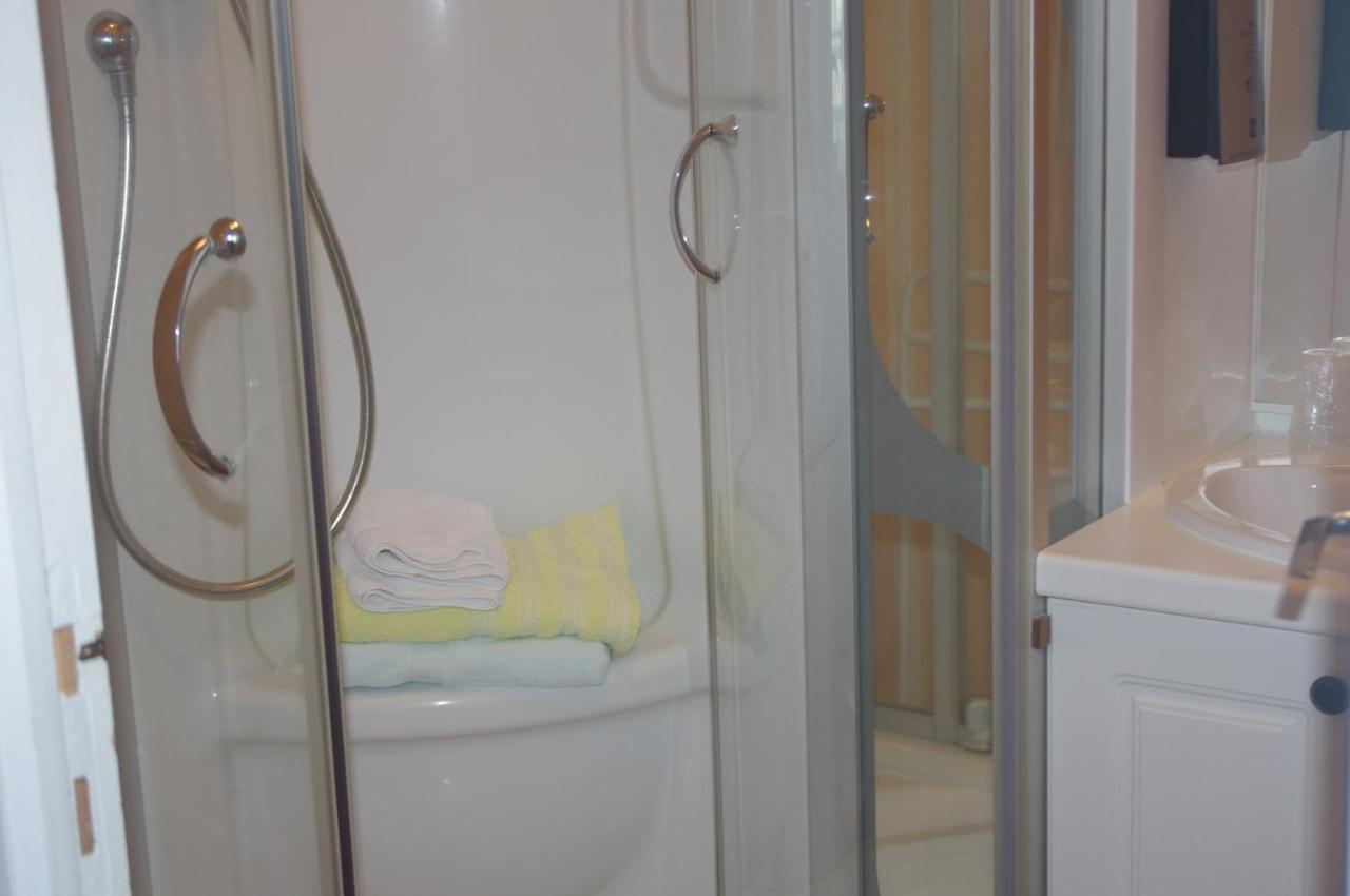 Hotel Des Bains Сан-Жан-льо-Тома Екстериор снимка